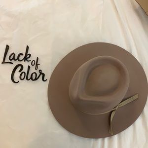 Lack of Color……NWT